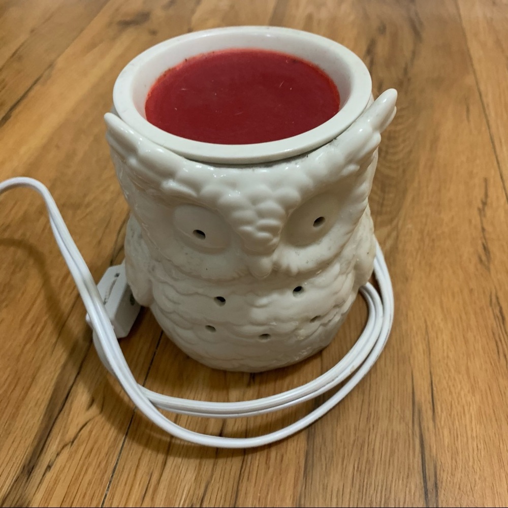 Yankee Candle White Owl Wax Warmer
